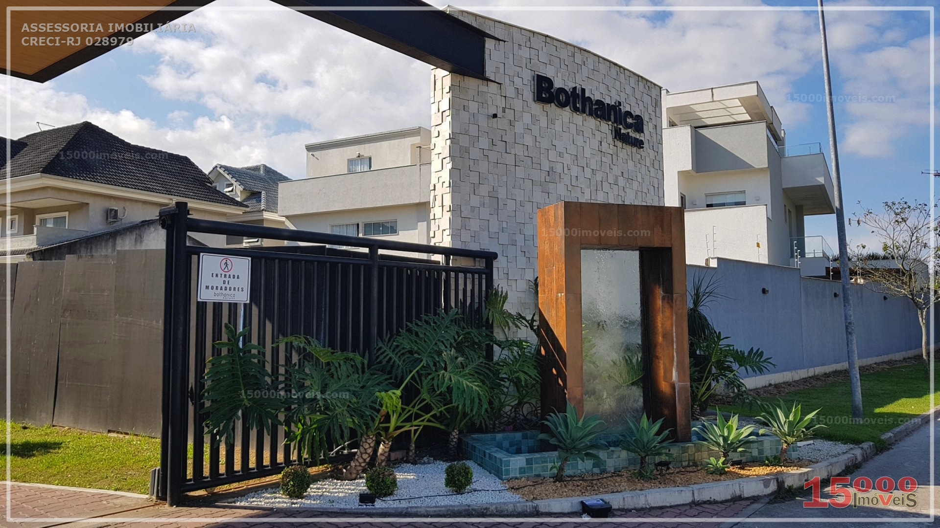 Pórtico de entrada (foto 2)